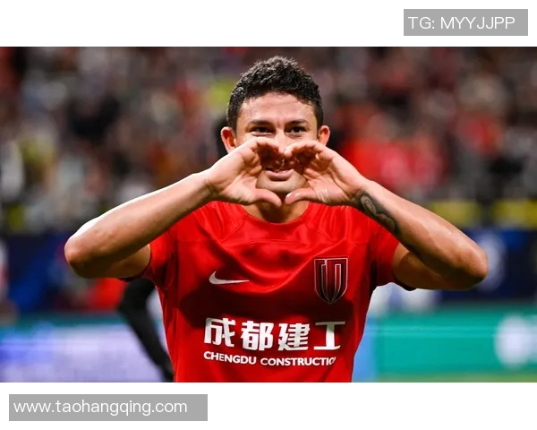 中超赛场艾克森补射绝杀助球队逆转胜利引发热议