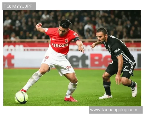 巴伦西亚队长重回训练场,球队士气大振目标豪取欧战资格 巴伦西亚队长重回训练场,球队士气大振目标豪取欧战资格