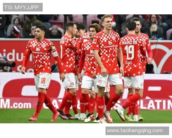 拜仁一统德甲赛场，稳坐榜首之位，力争卫冕冠军称号