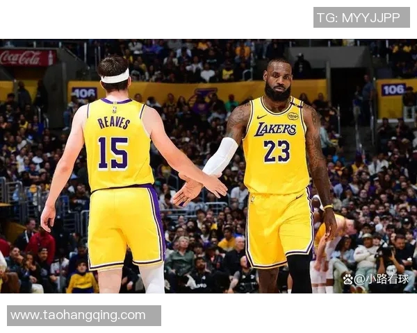 湖人主场大胜篮网，豪取五连胜！——球迷热血沸腾，湖人复兴之路光芒四射