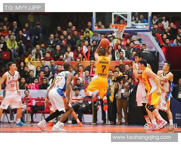 太阳队惊险击败76人队，豪取五连胜