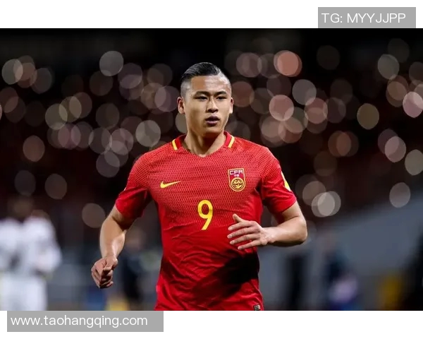 张玉宁加盟河南建业，助力球队夺得中超联赛冠军