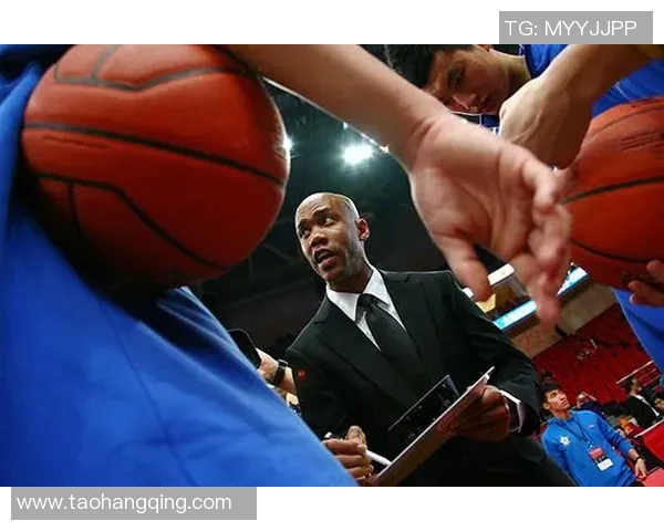 马布里参加慈善活动,为支持儿童教育项目贡献力量 马布里参加慈善活动,为支持儿童教育项目贡献力量